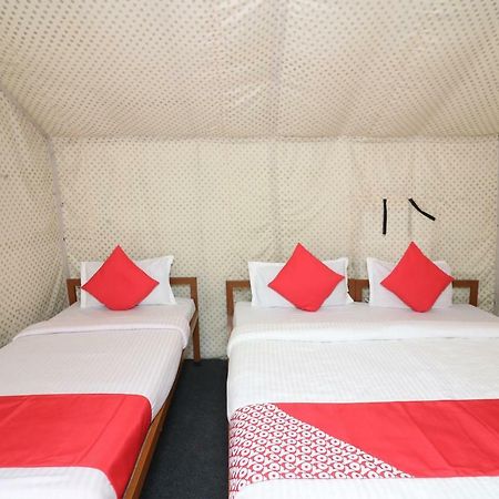 Oyo 23439 Tapovan Heights Camp & Resort Narendra Nagar Esterno foto