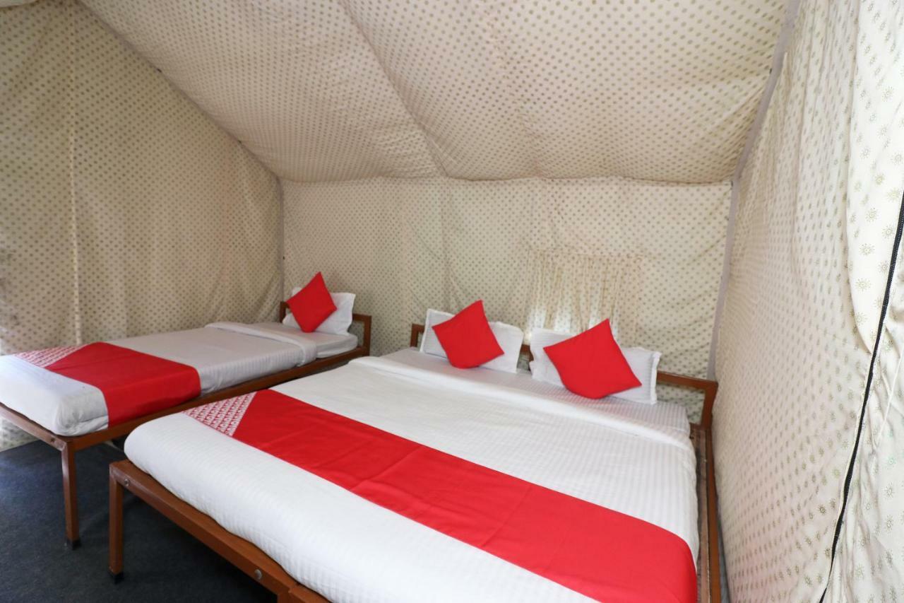 Oyo 23439 Tapovan Heights Camp & Resort Narendra Nagar Esterno foto