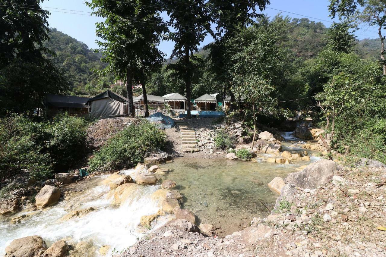 Oyo 23439 Tapovan Heights Camp & Resort Narendra Nagar Esterno foto
