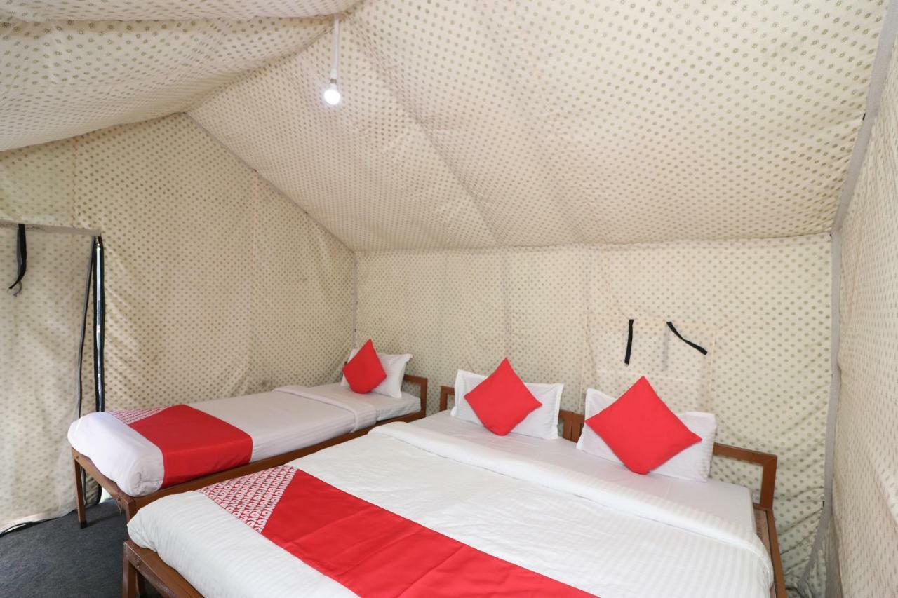 Oyo 23439 Tapovan Heights Camp & Resort Narendra Nagar Esterno foto